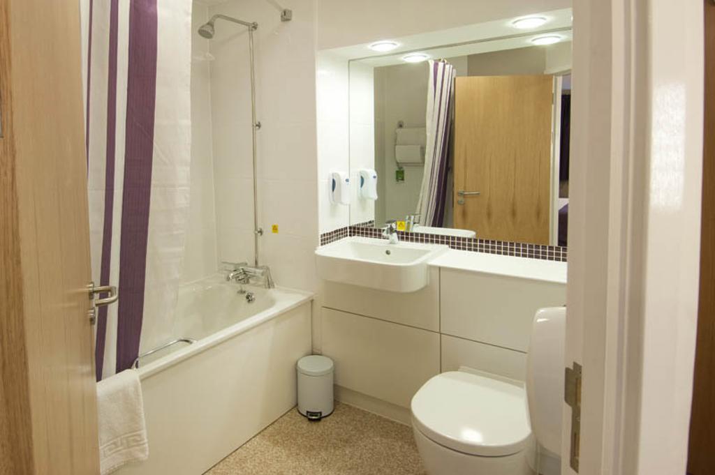Premier Inn Dundee West Kamer foto