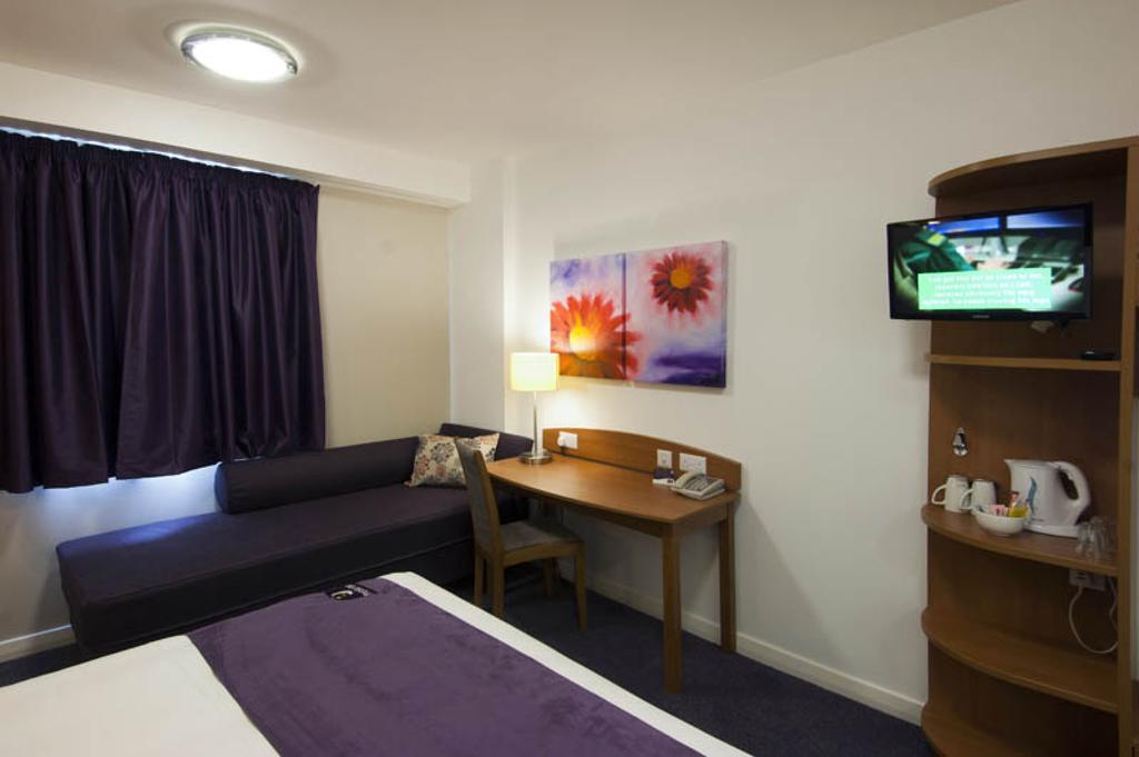 Premier Inn Dundee West Kamer foto