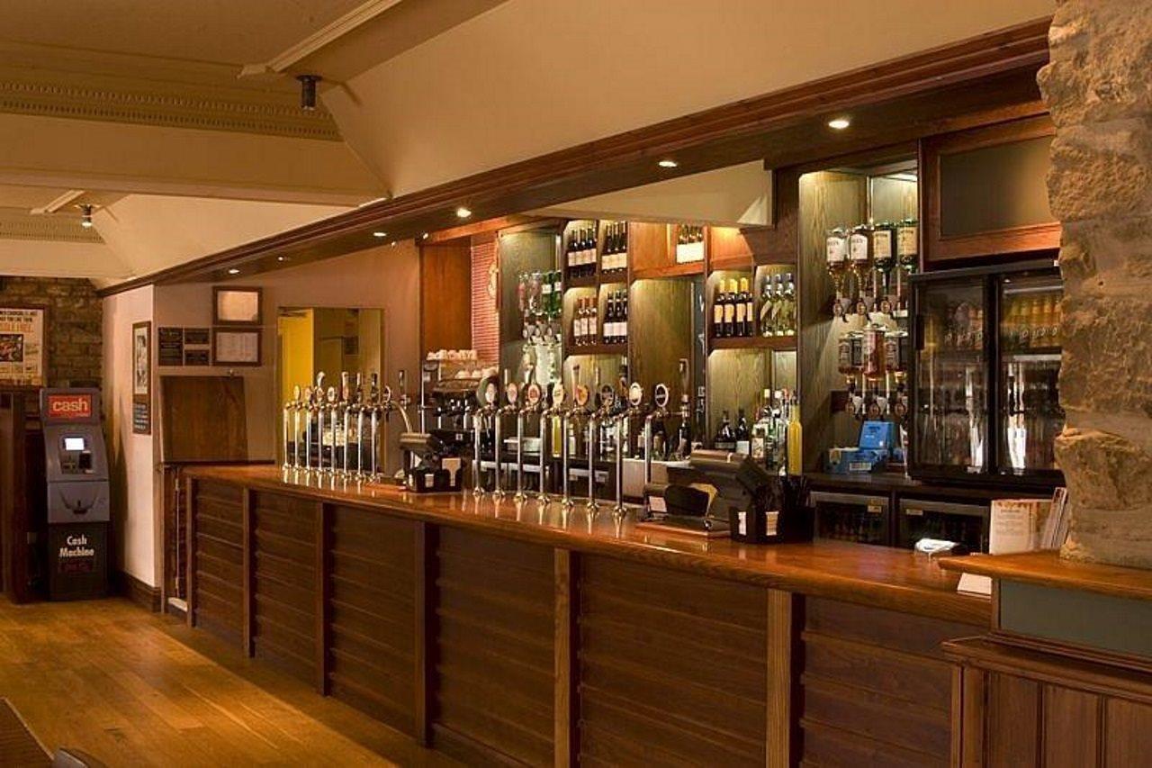 Premier Inn Dundee West Buitenkant foto
